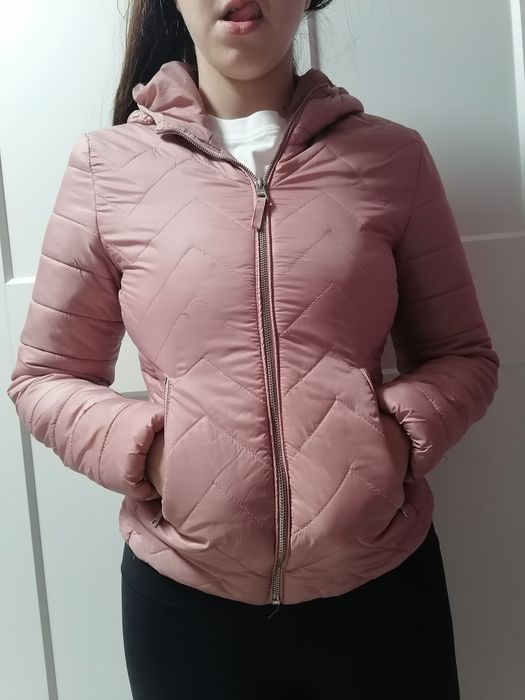 Дамски якета за сезона, размер M, 20 лв.