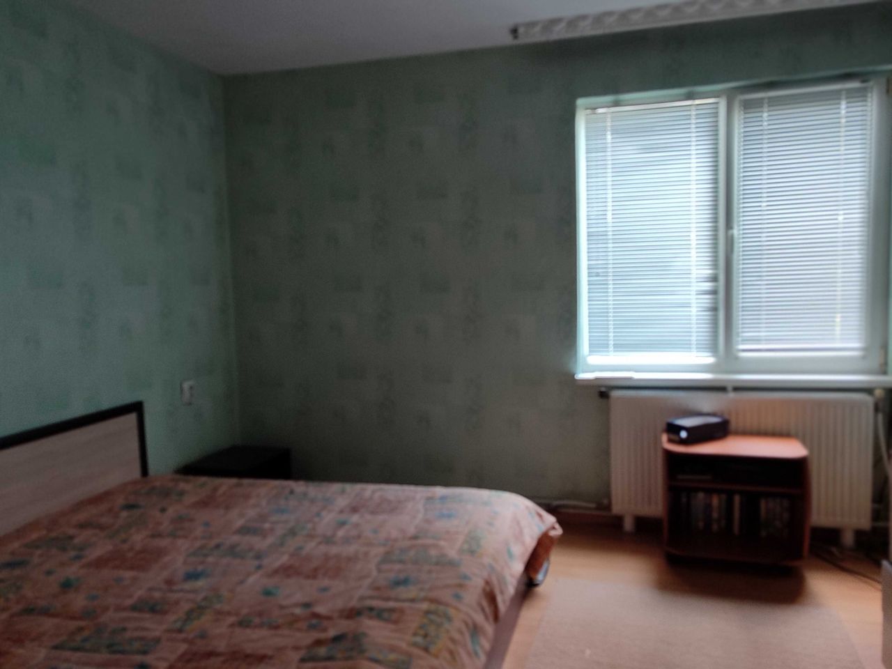 Продава се Четиристаен апартамент в Добрич, Център - 105 кв.м за 962 €/кв.м - Снимка #1