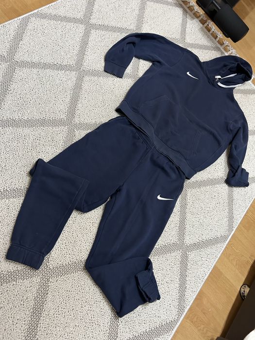 Nike trening, marime pantalonM, marime hanoracL