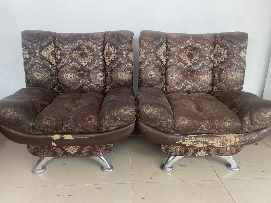 Продам кресла.