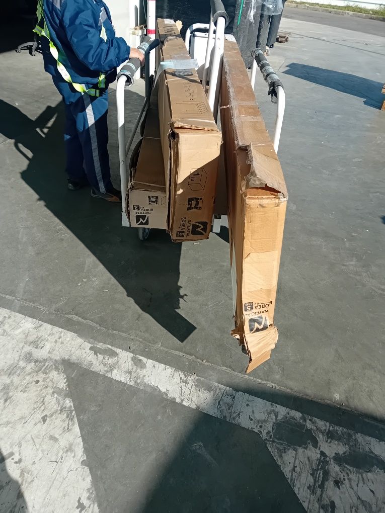 Transport marfa și materiale de construcții mobilă etc.pret mic !