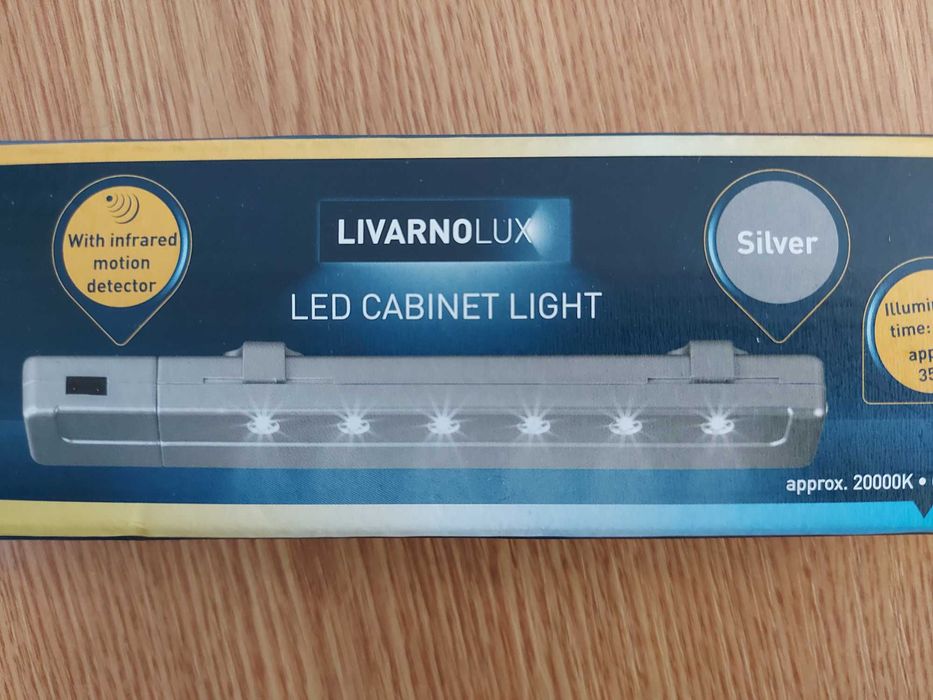 Bagheta / lampa de iluminat cu LED-uri, sensor de miscare infrarosu