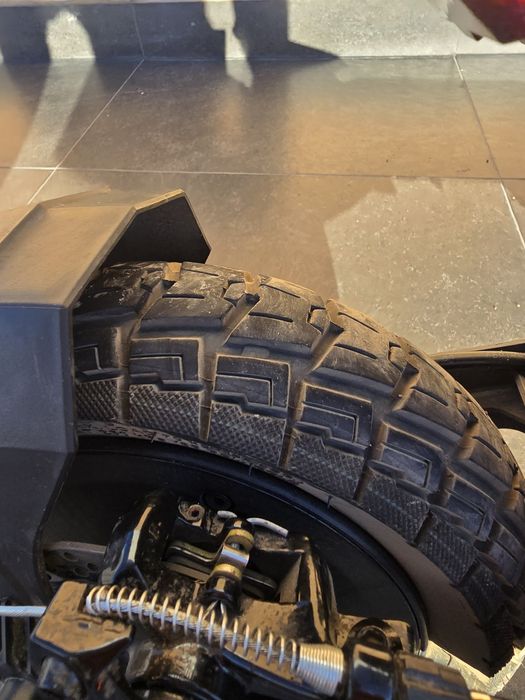 Kukirin g2 STARE IMPECABILA cu geanta si cască