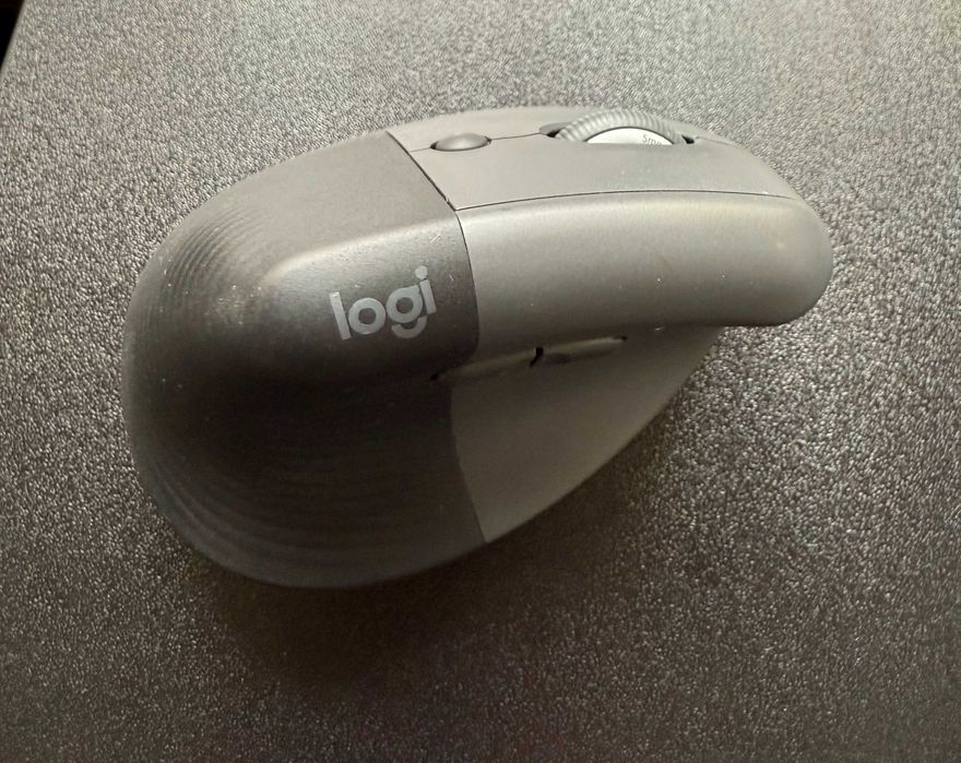 Ергономична мишка Logitech Lift Left Vertical, Graphite / Black
