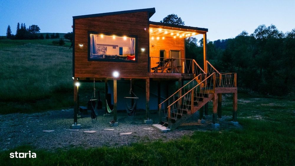 Cabana cu  2h teren intravilan în Bucovina