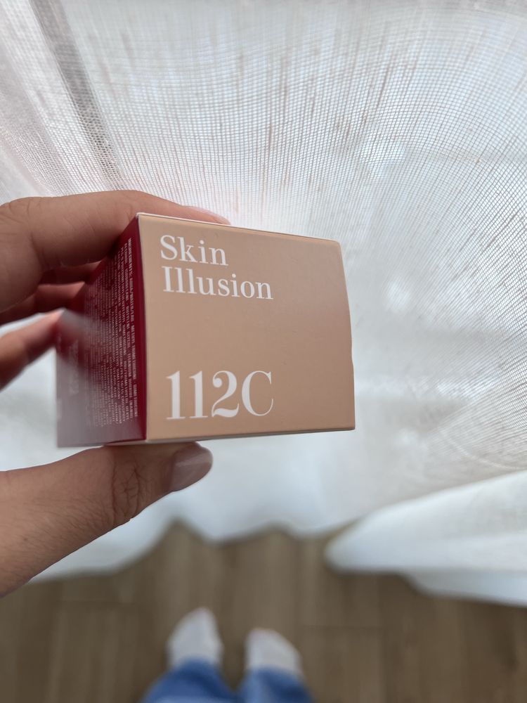 Clarins Skin Illusion