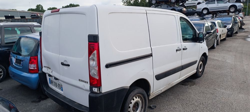 Peugeot Expert 1.6/2.0HDi 2013г. на части