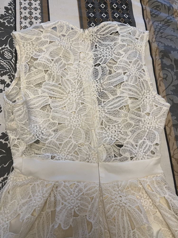 Rochie superba cu dantela