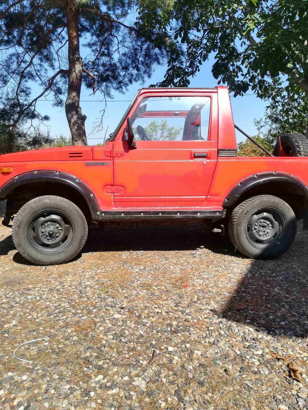 Джип Suzuki Samurai 1300 куб., 67 к.с