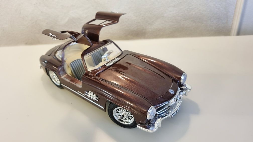 Mercedes Benz macheta 300 SL 1954
