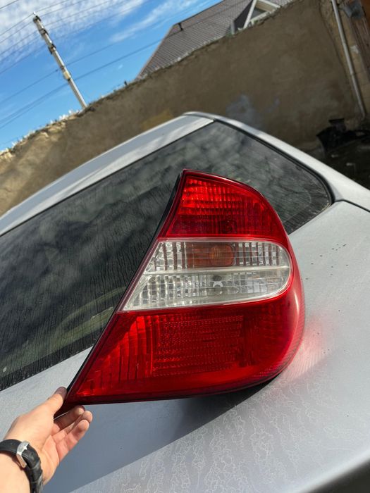 Задний стоп фара