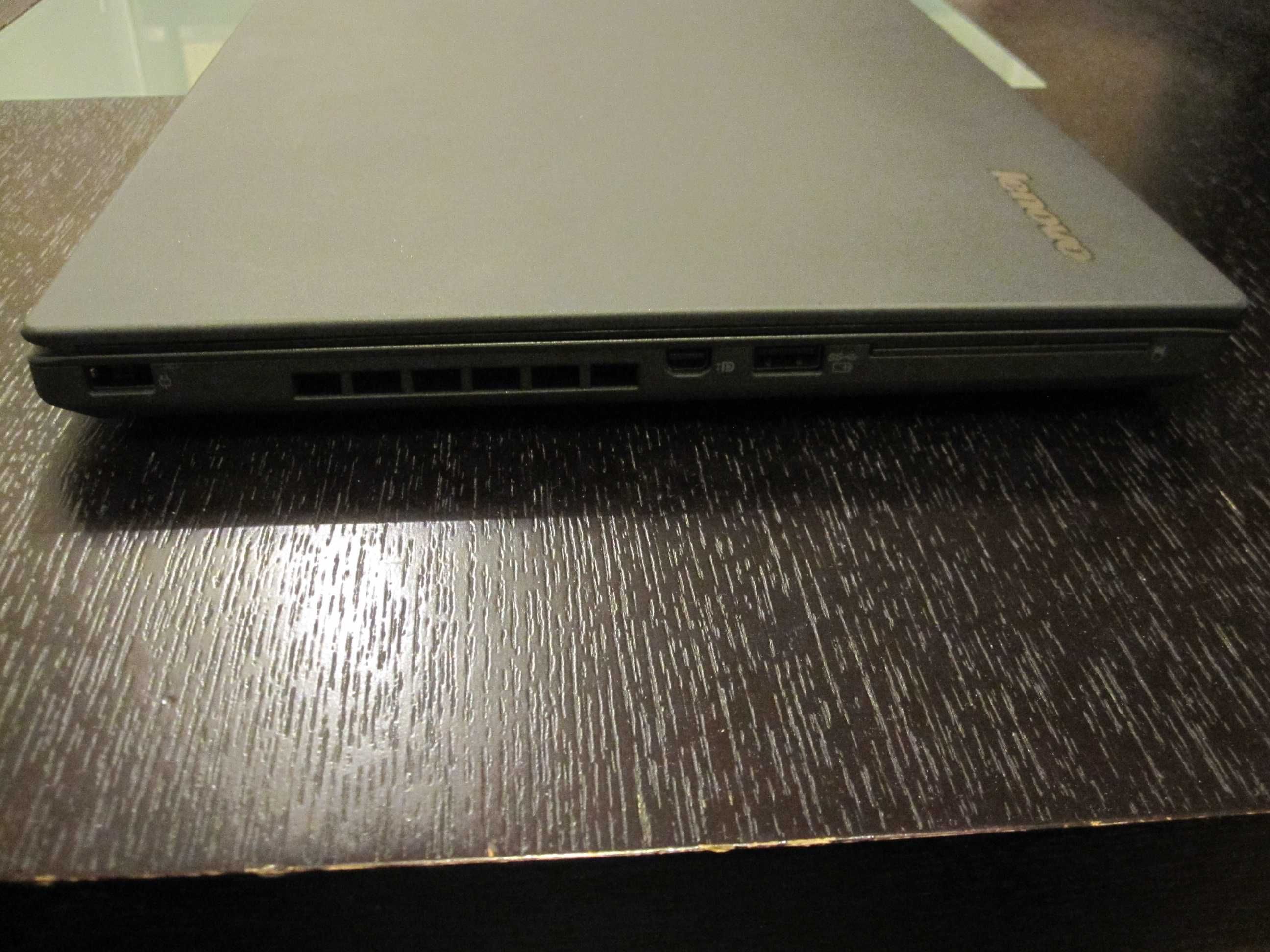 Лаптоп Lenovo ThinkPad T440, intel i5, 8 GB Ram, 250 GB SSD, Win 10