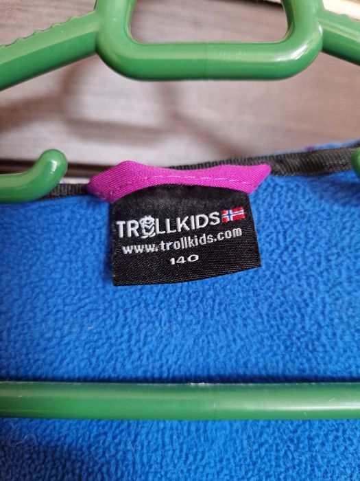 Яке за момиче Trollkids 140