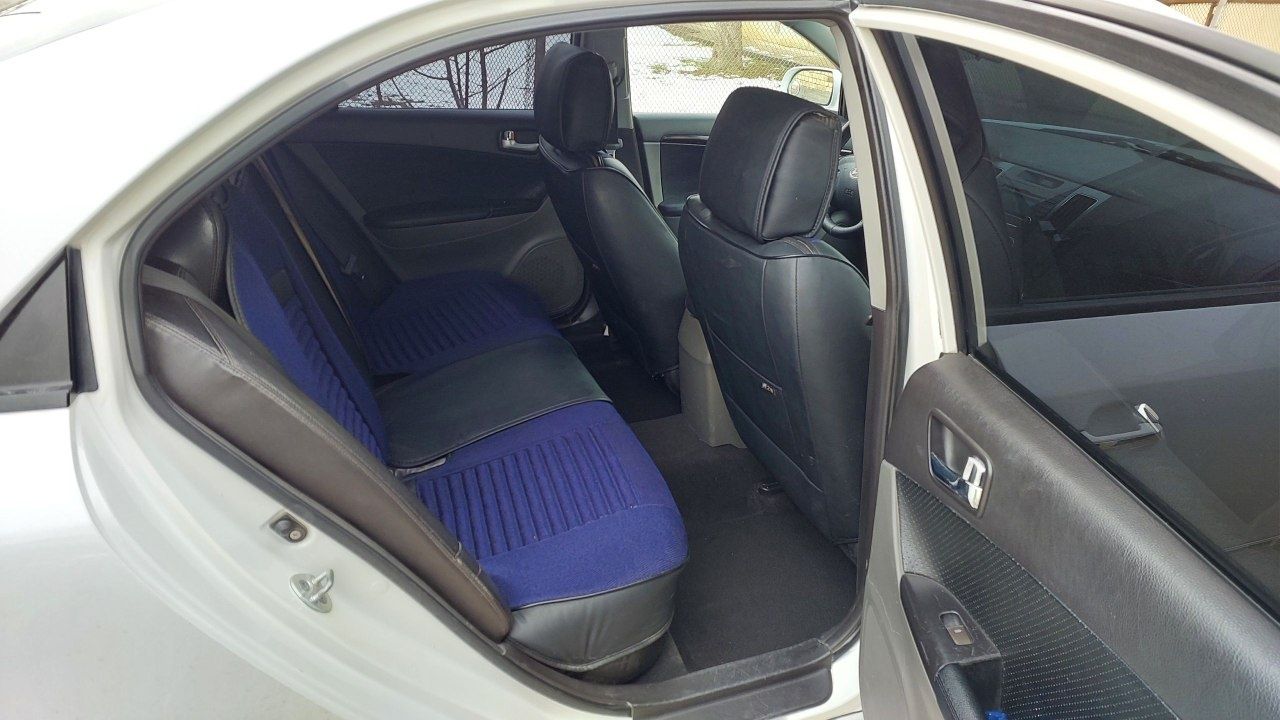 Hyundai Sonata sotiladi