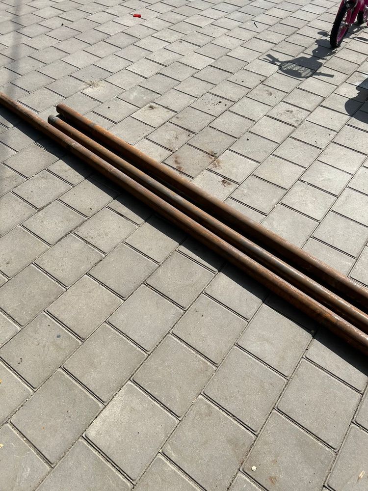 Продам трубы длинна 2,5-3 метра