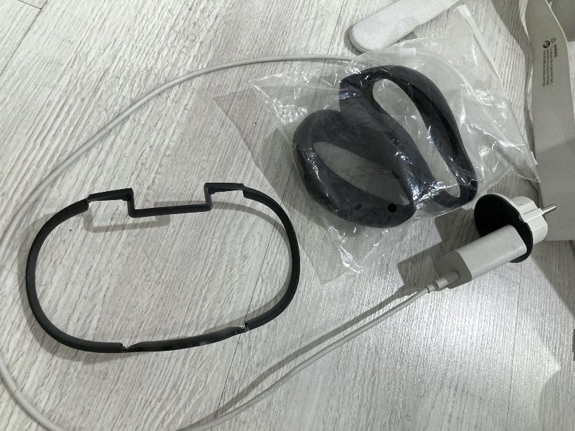 Meta Quest 2 (Oculus Quest 2)