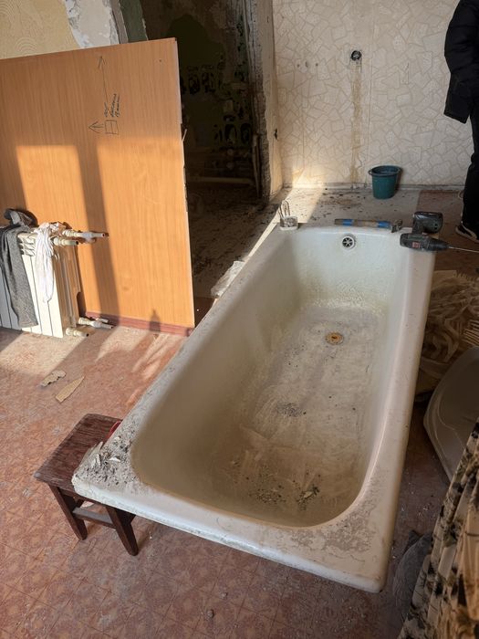 Ванна чугунная продам