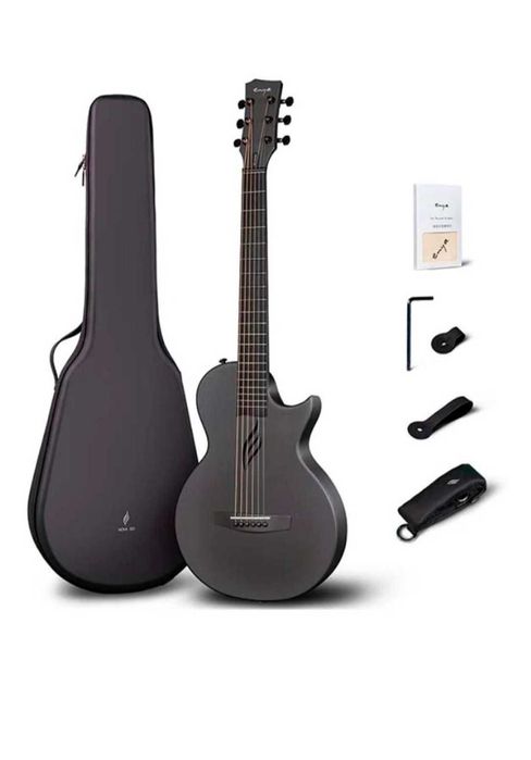 Неубиваемая акустическая трэвел-гитара