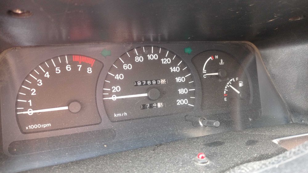 Vand Daewoo Cielo pentru programul Rabla 2025