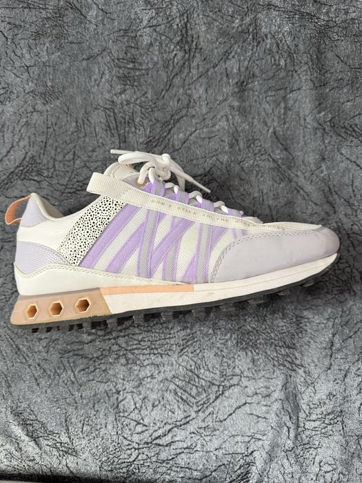 Дамски обувки CRUYFF.