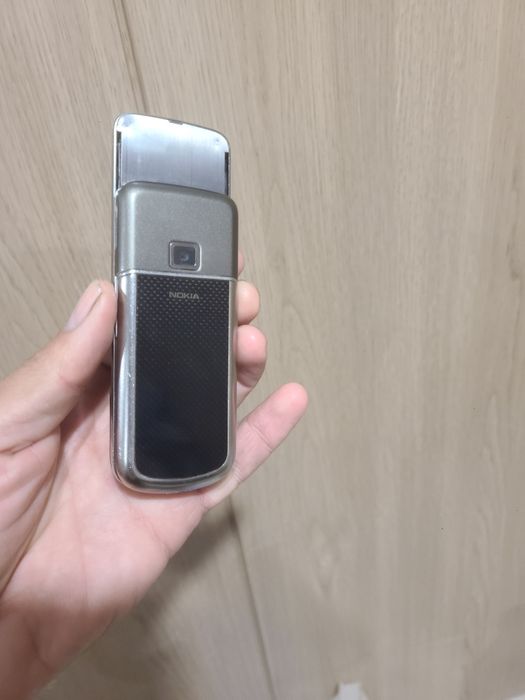 Nokia 88 00 carbon.