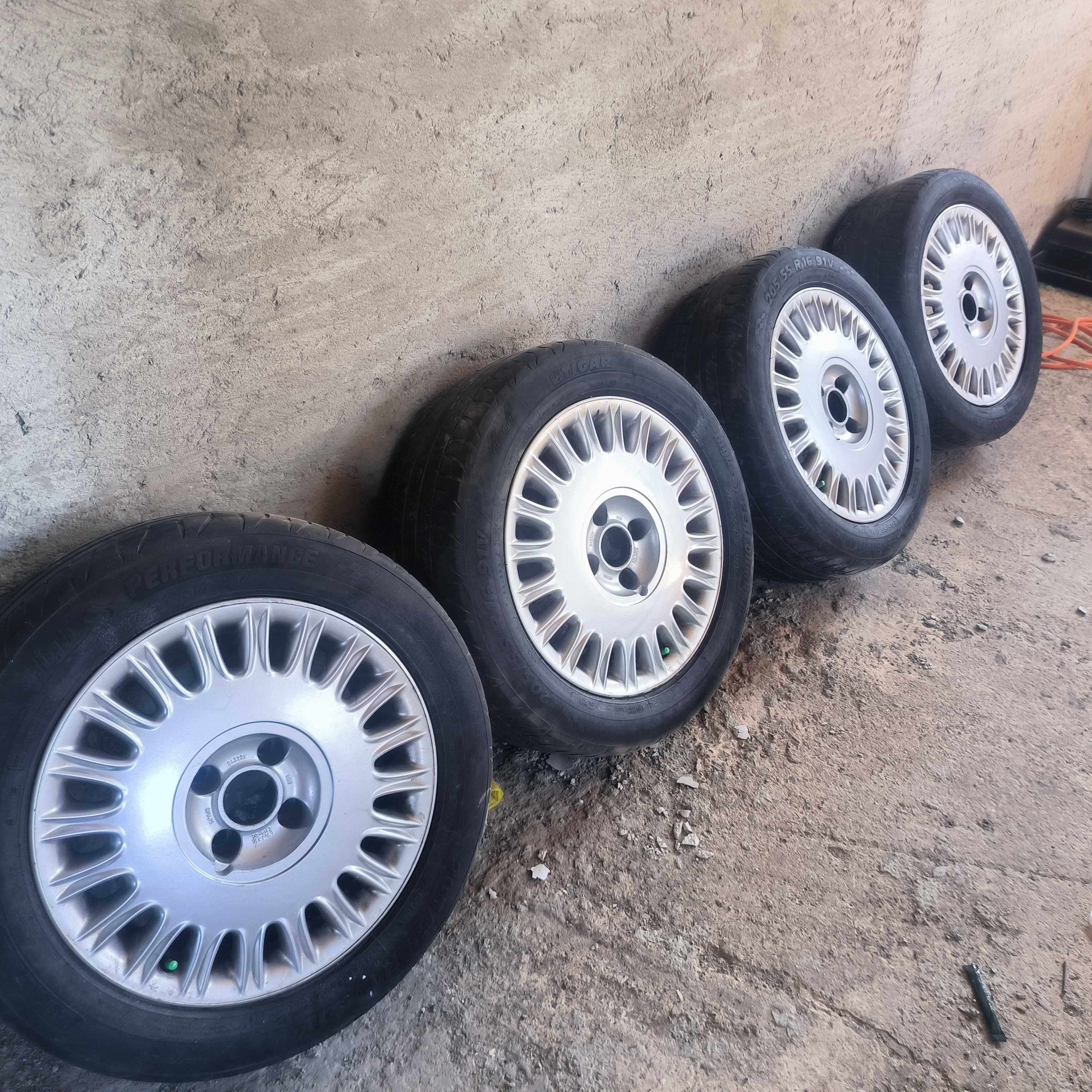 Jante aliaj aluminiu R16 Citroen Peugeot 4x108 cauciucuri 205.55.16