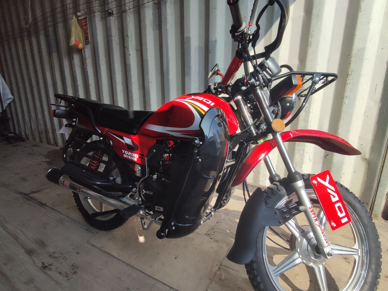 Yaqi новый мотоцикл 200 кубов