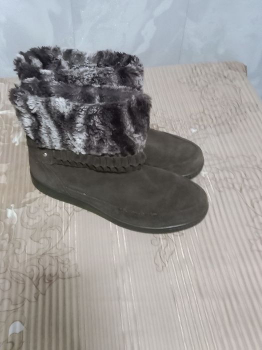 Ботинки женские.