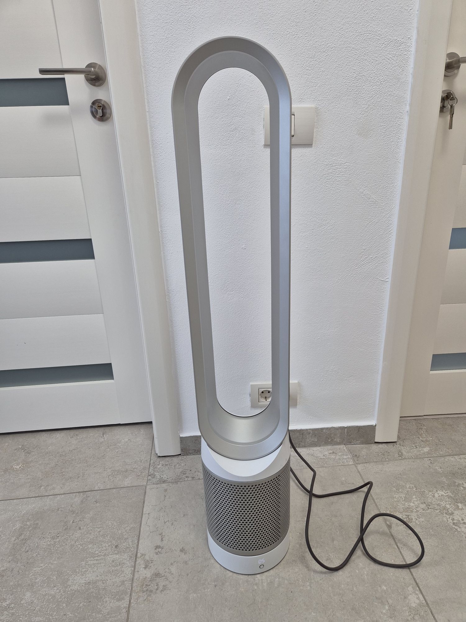 Vând purificator Dyson Pure Cool