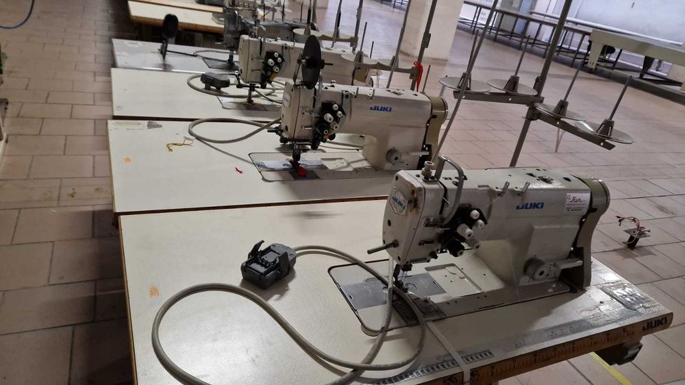 Masini de cusut industriale