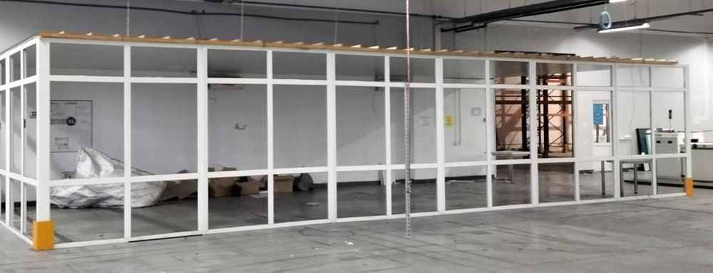 Vând structura/rama/perete/geam tâmplărie PVC