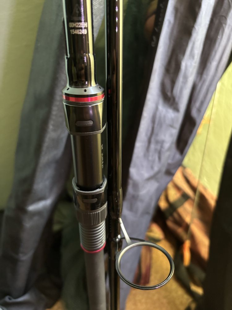 Шаранджийска въдица грейс и макара шимано ,greys ,shimano