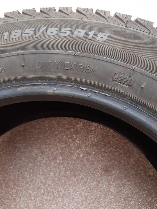 Anvelope iarna 185 65 r15