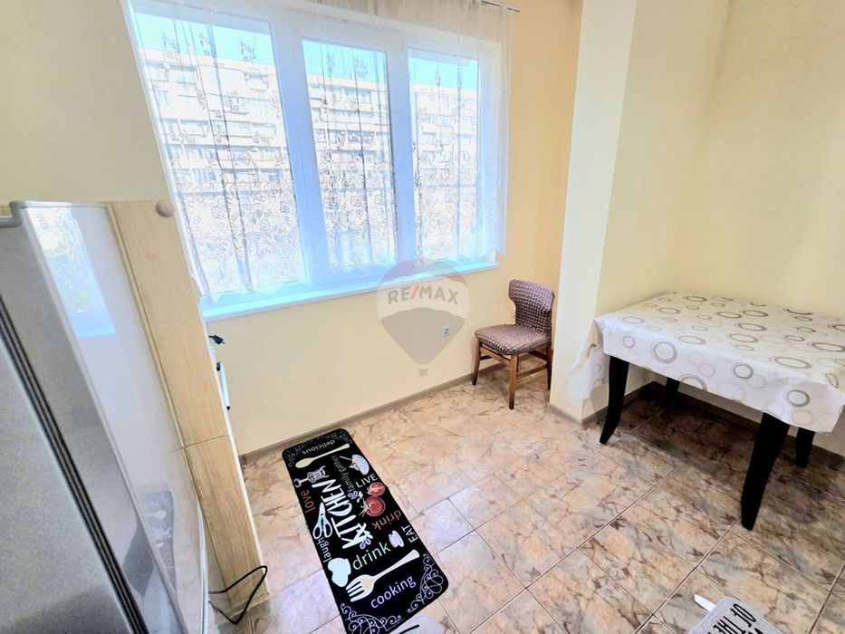 Двустаен апартамент за продажба в кв. Погреби НК4281