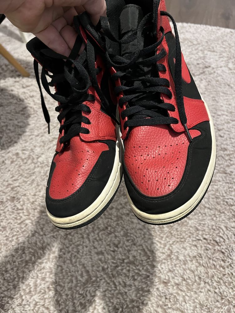 Nike Jordan 1 Mid Reverce Bred-оригинални мъжки маратонки