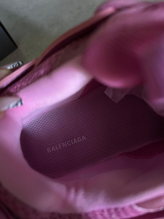 Balenciaga track pink