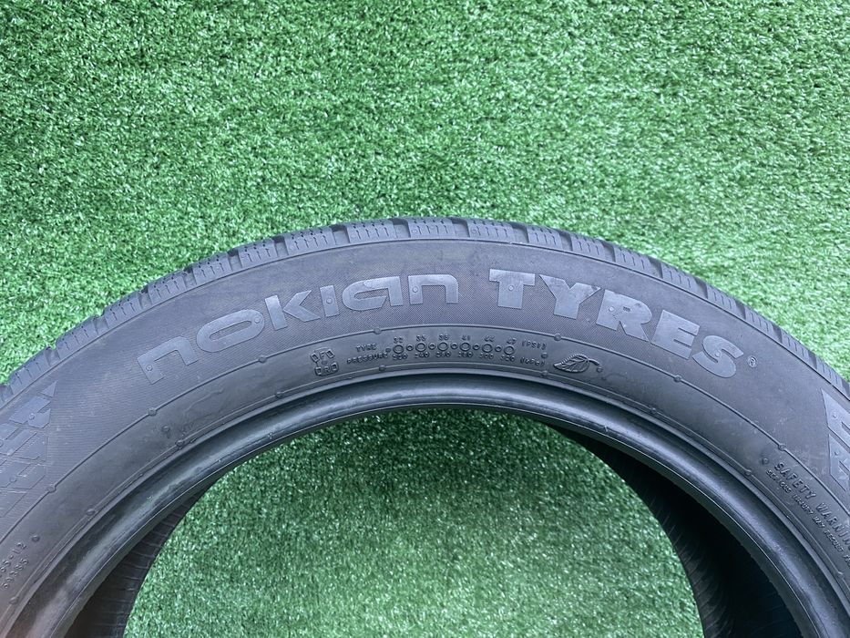 Set 4 anvelope iarna Nokian WR Snowproof 205 55 17 99V Dot3521 6,1mm