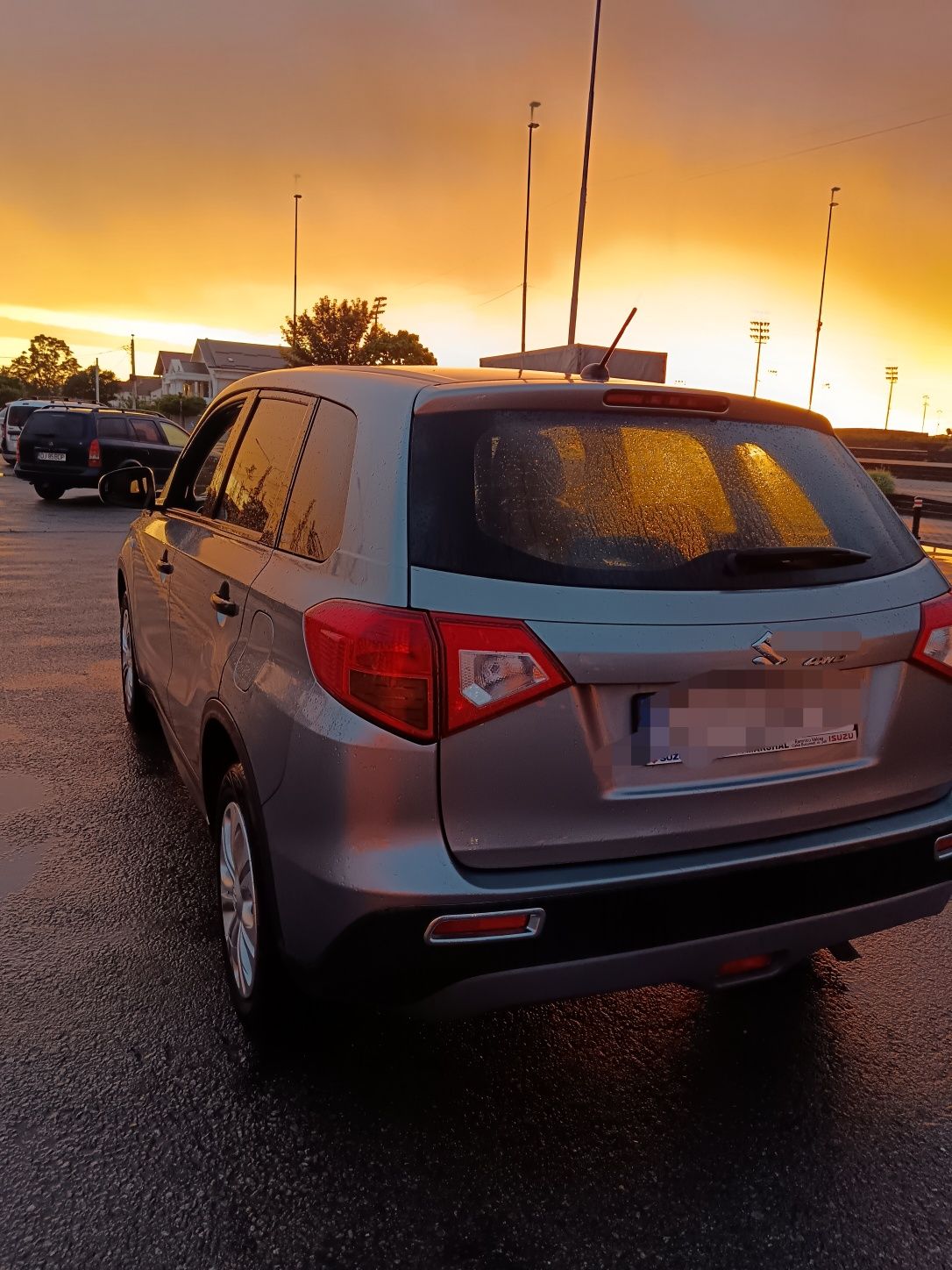 Suzuki Vitara,primul proprietar, înmatriculat octombrie 2016,impecabil
