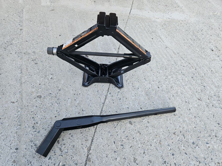 Cric, cui remorcare, suport cric, Opel Astra, Corsa