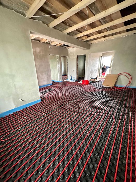 Casa 4 Camere/2 bai, Incalzire Pardoseala, Miroslava-Vorovesti, 420mp