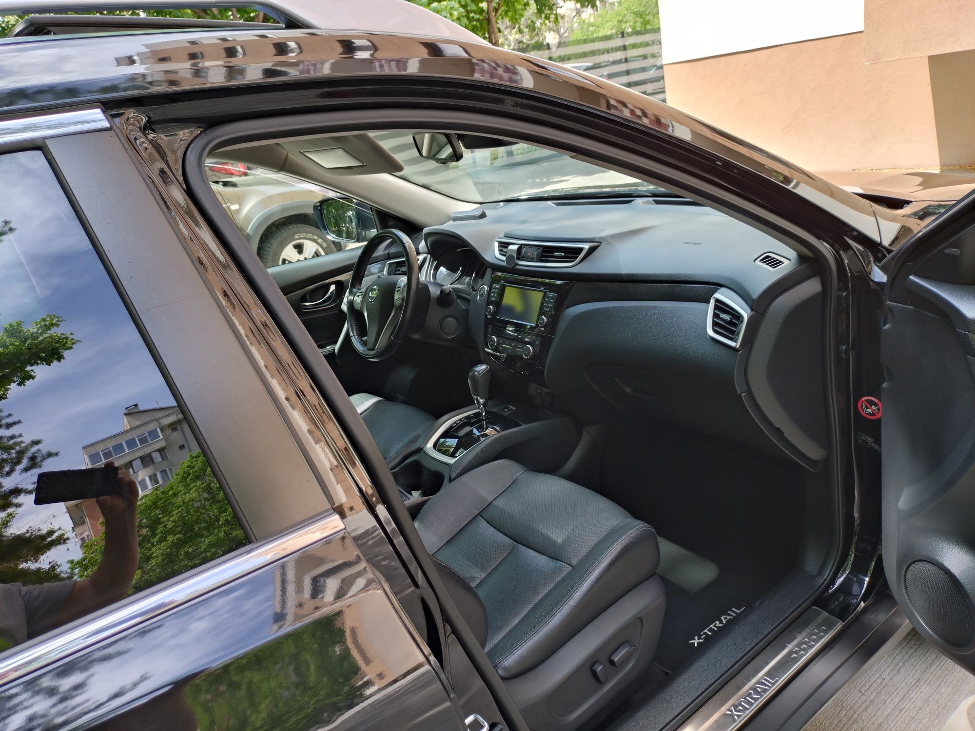 Nissan Xtrail  1.6 D unic proprietar. 2 rânduri de roti