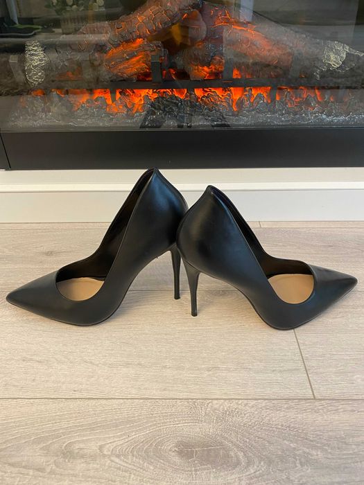 Vand pantofi Aldo marimea 39