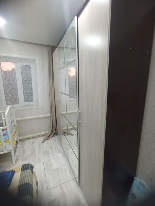 Продам шкаф плательный отличное состояние