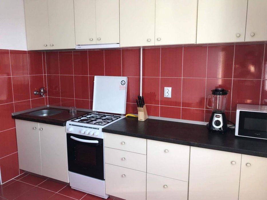 Apartament 2 dormitoare de inchiriat - str. Viseului, langa camine.