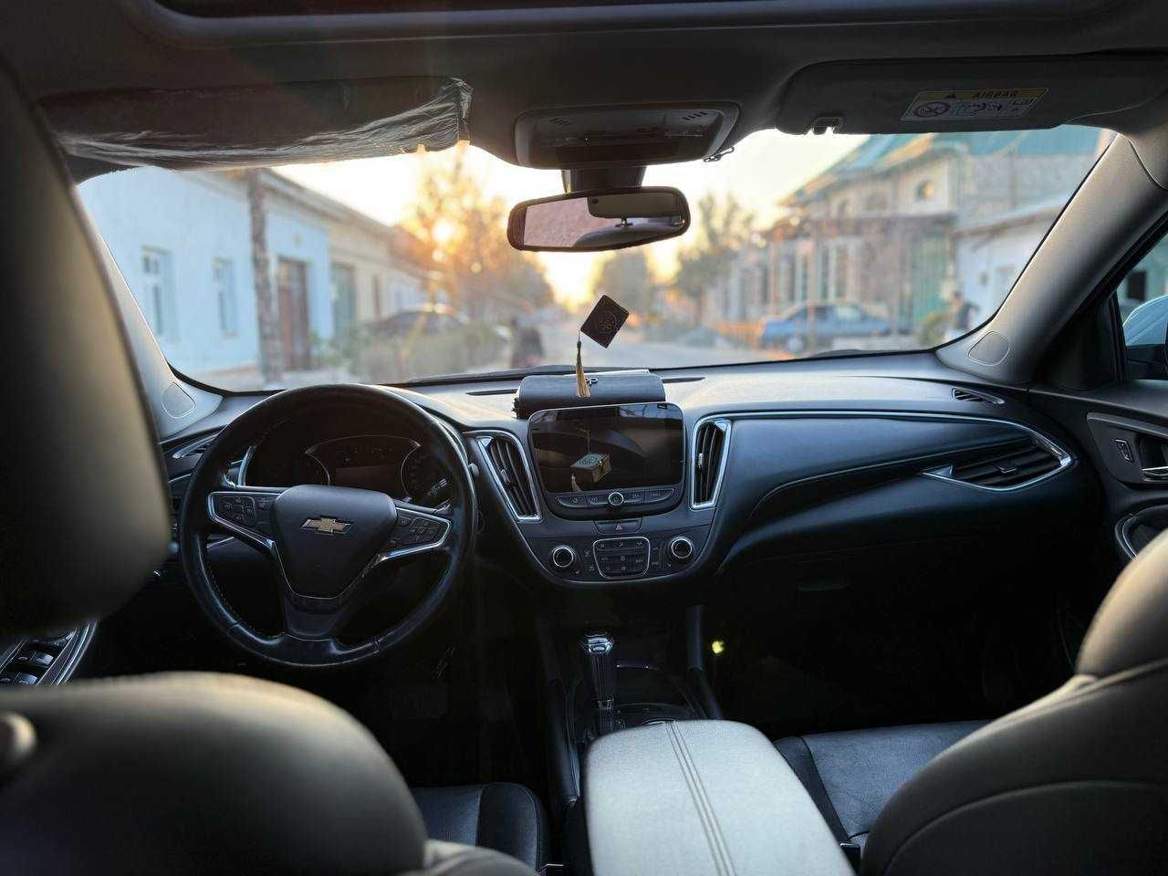 Malibu 2, 4 atmosferniy, holati ideal