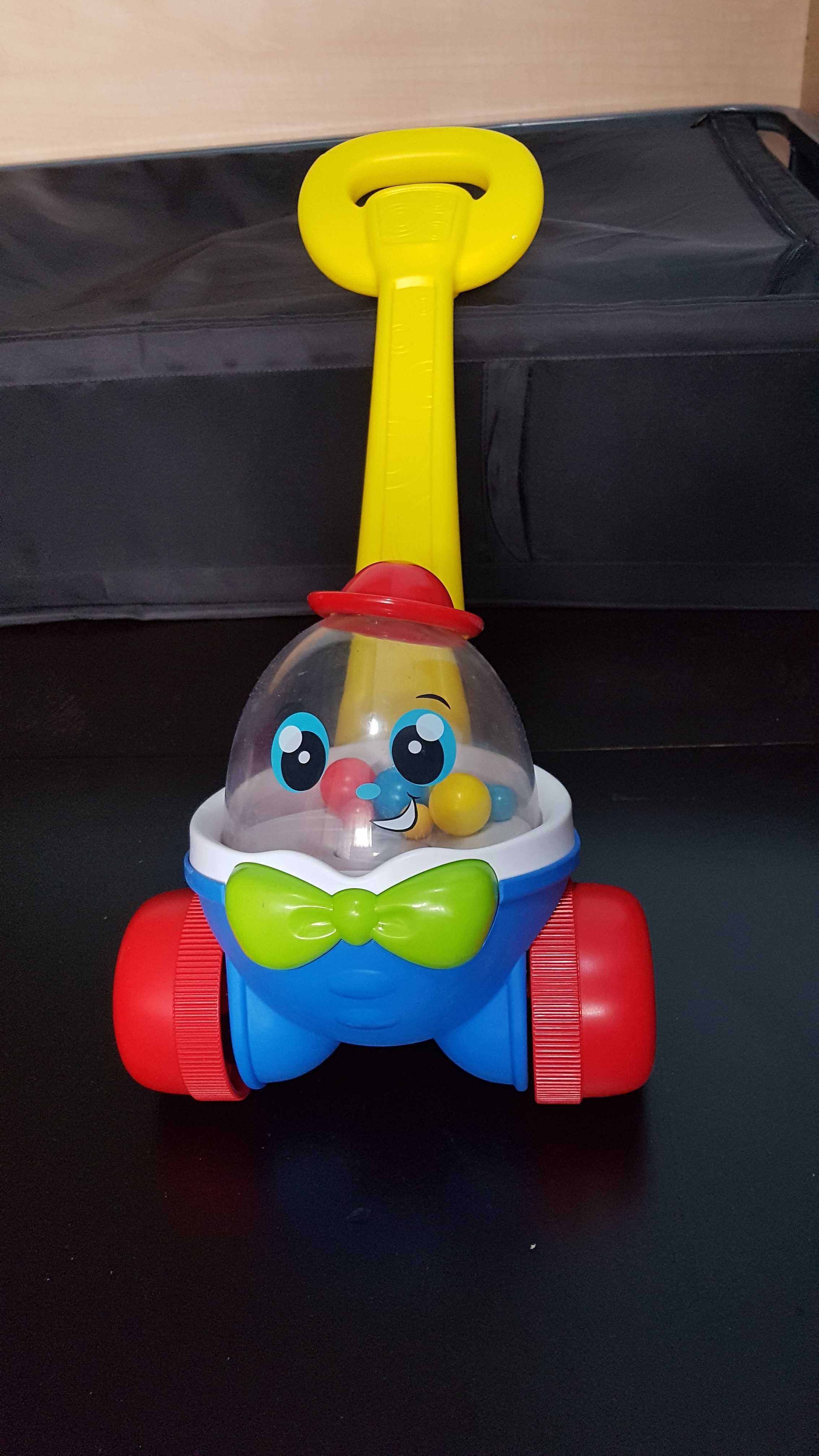 Antemergator de buna calitate si Fisher-Price, Piramida din inele.