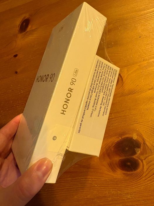 Телефон Honor 90 lite