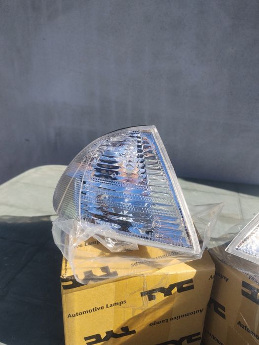 Предни мигачи БМВ е46 преди фейса