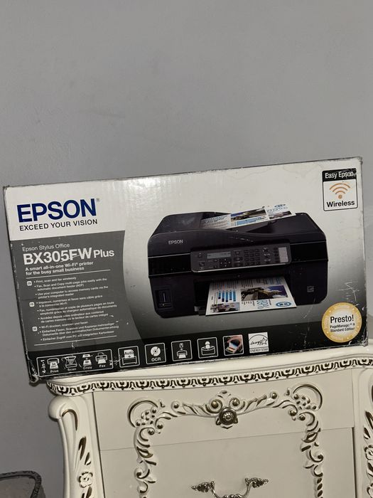 Vând print nou ne folosit negociabil