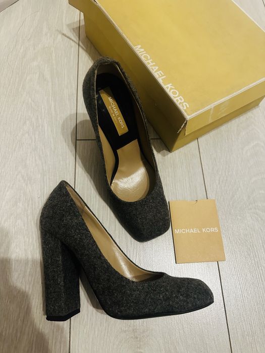 Продам туфли, босоножки брендовые новые или 1 раз носила